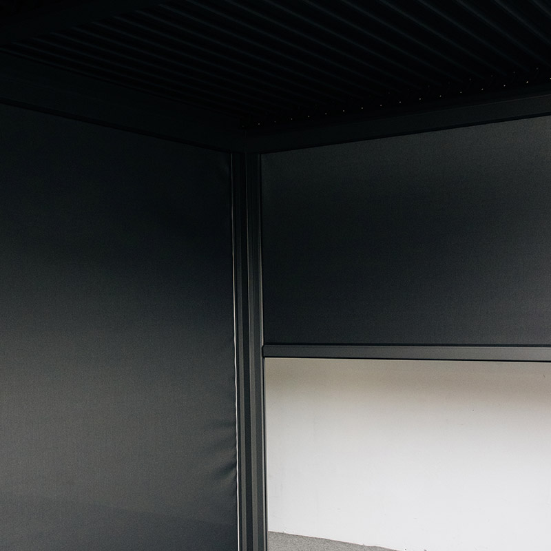 Winddichte, wasserdichte Lamellen-Pergola für den Außenbereich mit Rollos