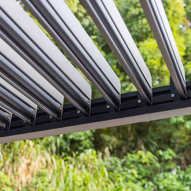 Große Jalousien-Sonnenschutz Aluminium-Lamellen-Pergola für den Außenbereich